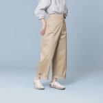 Women's UNEEK Sneaker | Dark Earth/Chipmunk