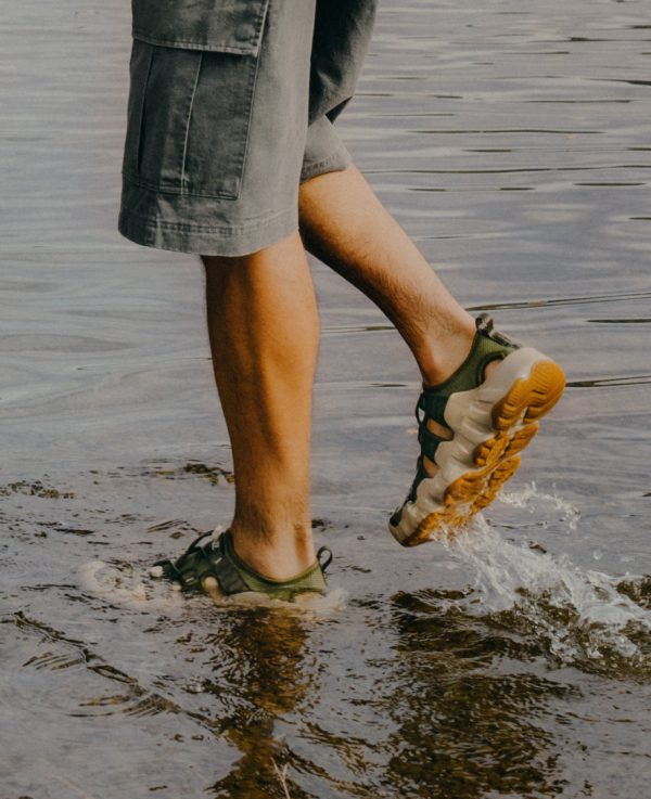 Men's Hyperport H2 Sandal | Abbey Stone/Golden Cypress