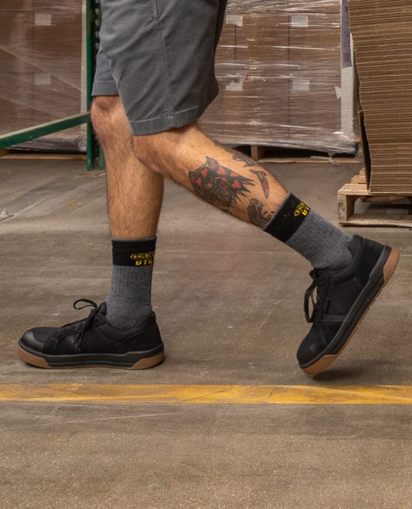 Men's Kenton ESD Work Shoe (Carbon Toe)  |  Black/Gum